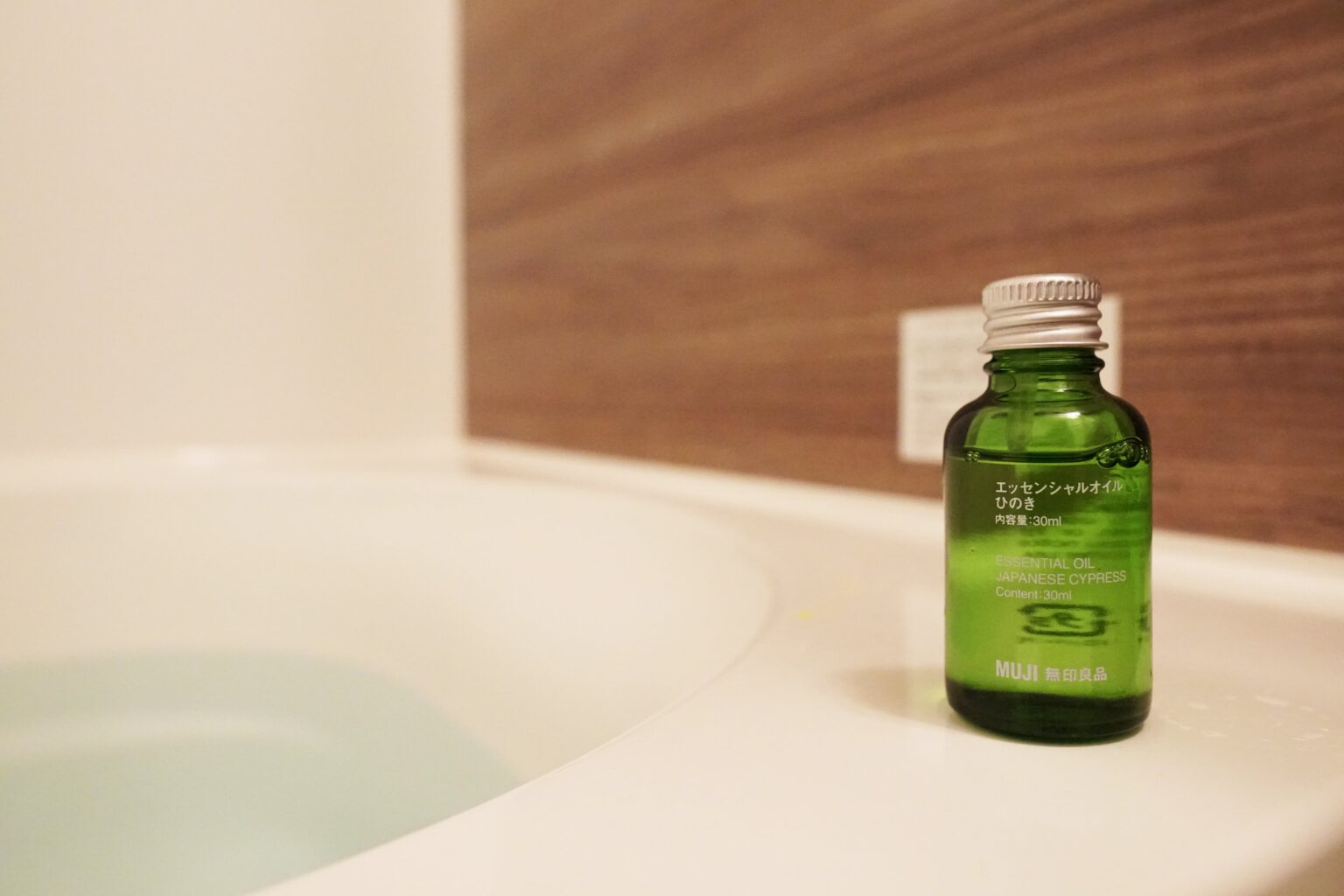 ヒノキの香りを取り入れた生活。部屋、お風呂、香水【まるで森の中】 クマログ ライフスタイルとMr.Childrenが集まる山小屋